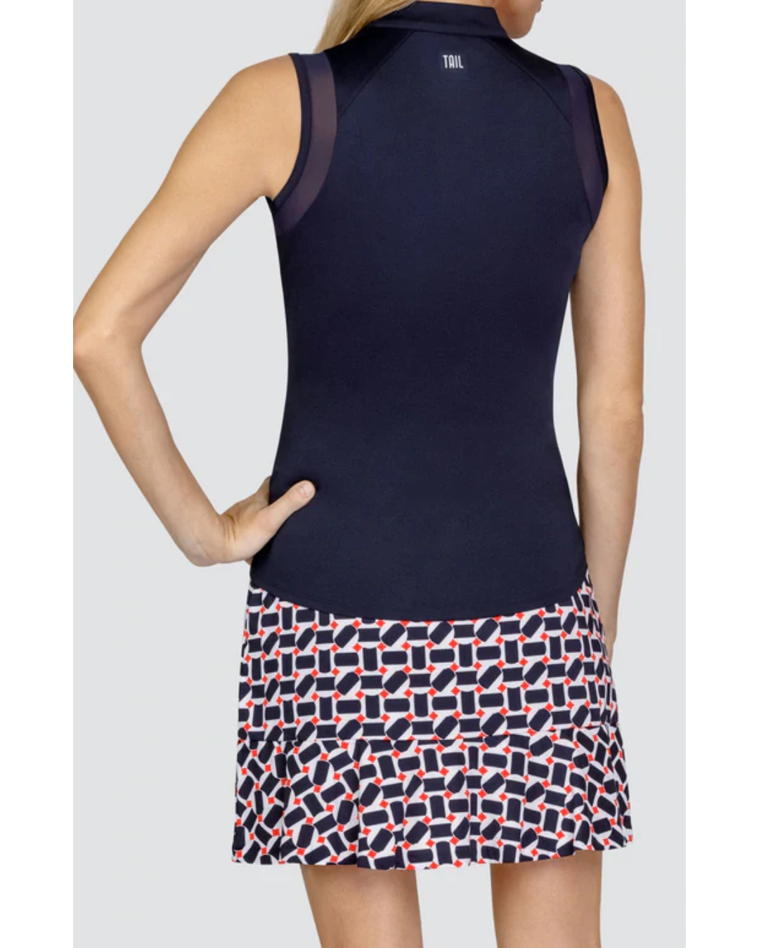 TAIL Sleeveless Polo - S
