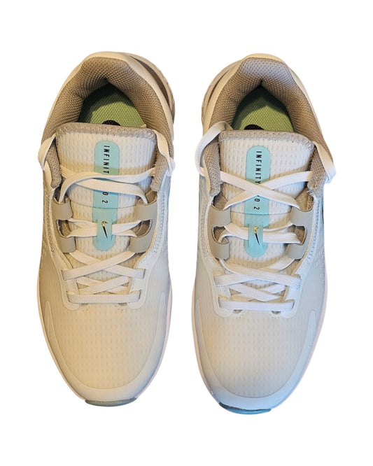 Nike Shoes - 5.5