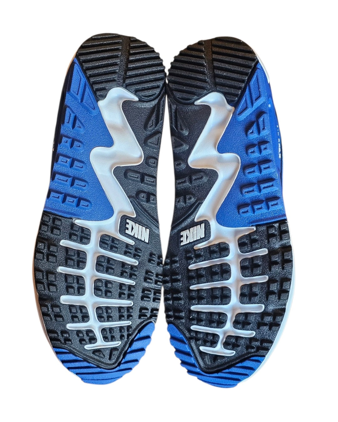 Nike Shoes - 5.5