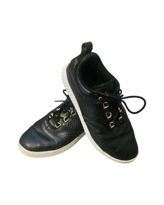 Adidas Shoes - 7.5
